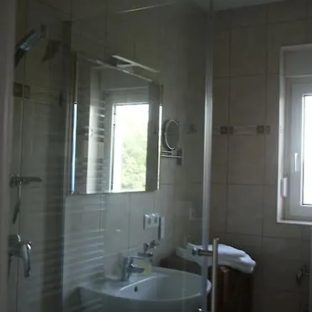 Ilse Im Haus Namenlos